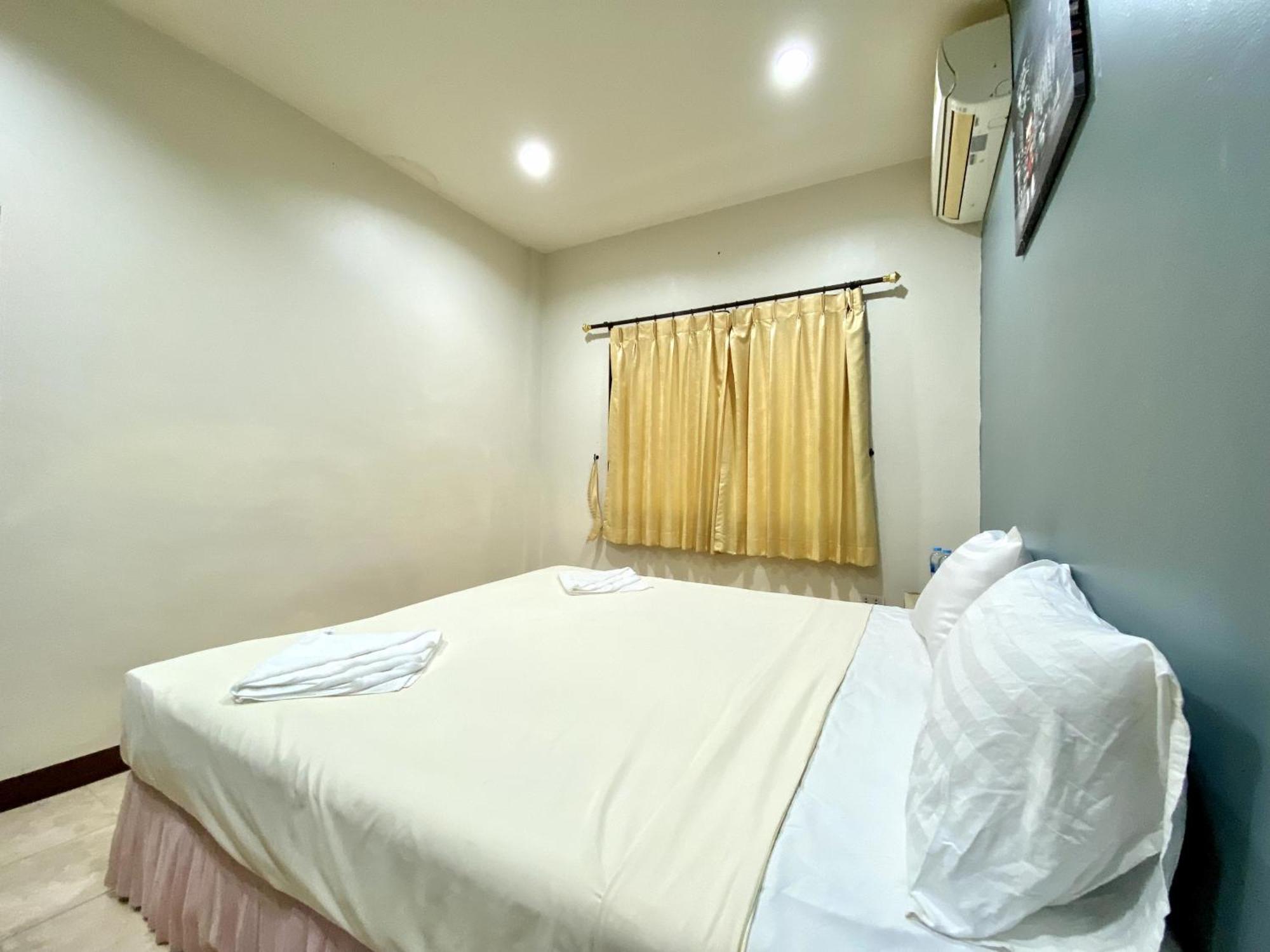 Patong Adventure Hostel Экстерьер фото