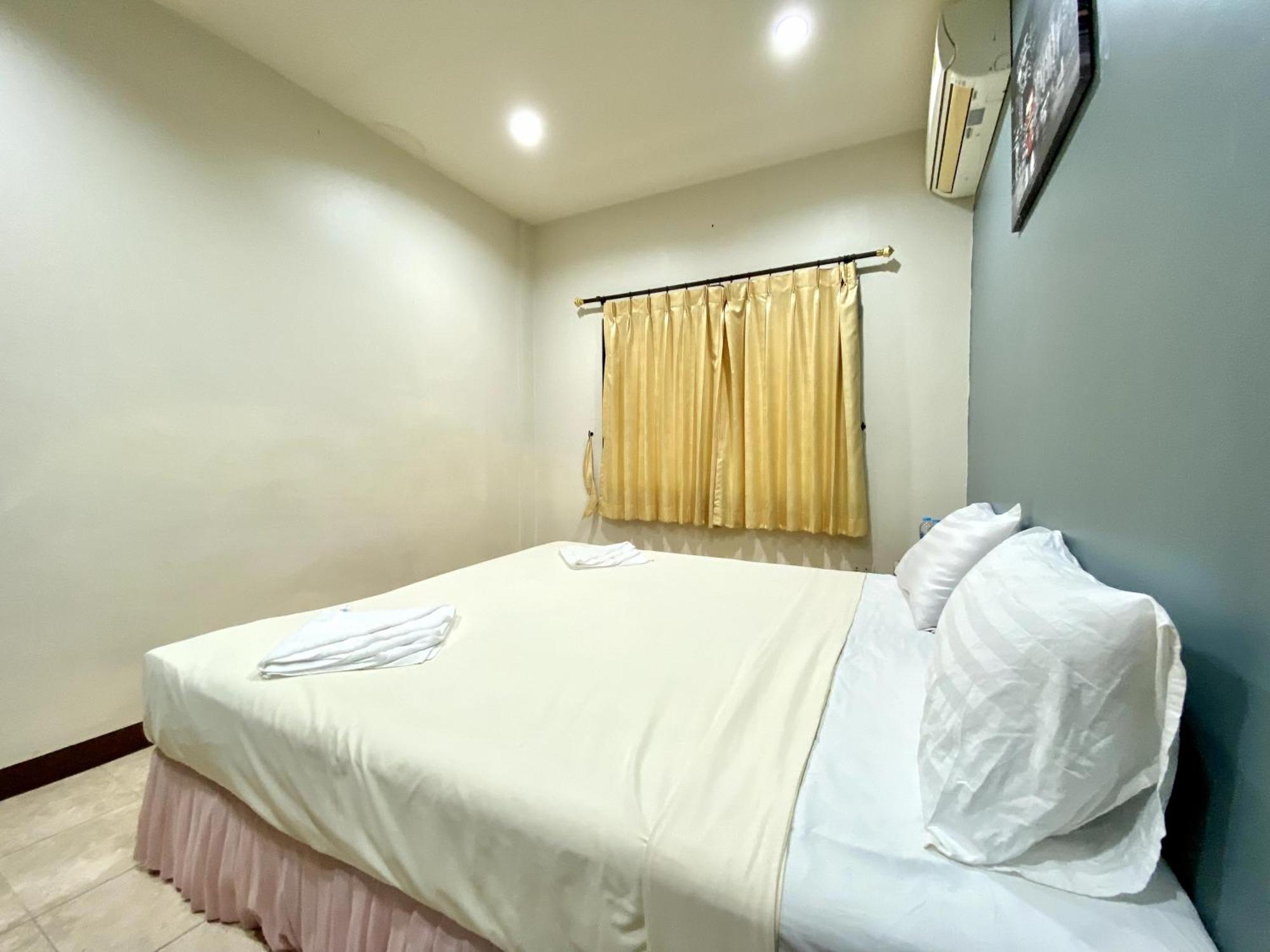Patong Adventure Hostel Экстерьер фото